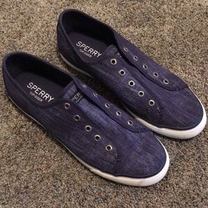 Sperry Topsiders in Denim- Size 9